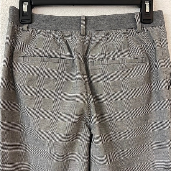 EUC | Uniqlo | Pull On Houndstooth Elastic Waist Pants | Black and White - Picture 5 of 7